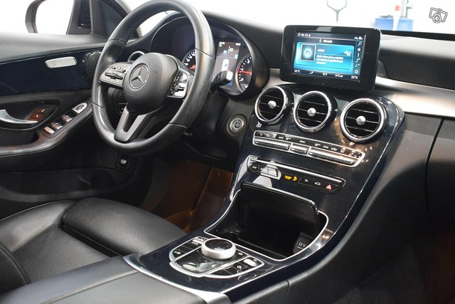 Mercedes-Benz C 14