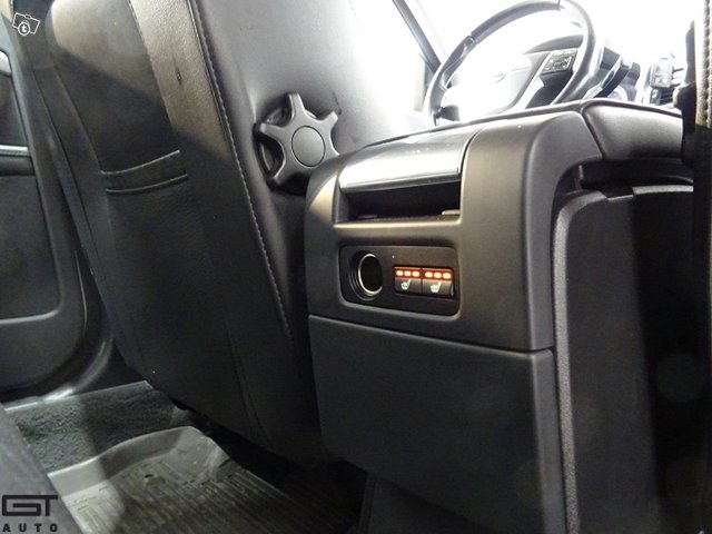 Volvo V70 18