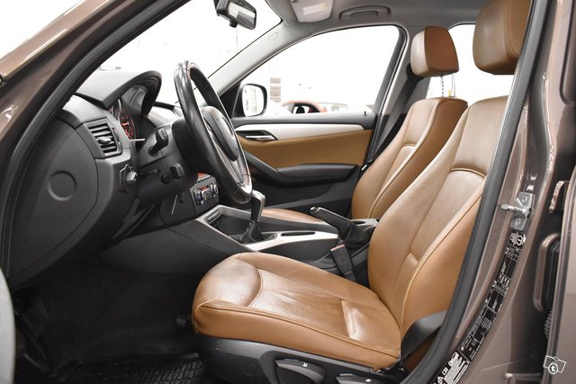 BMW X1 10