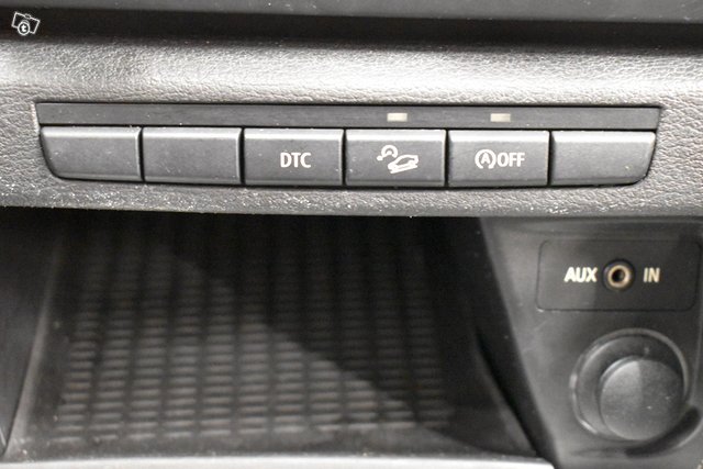 BMW X1 21