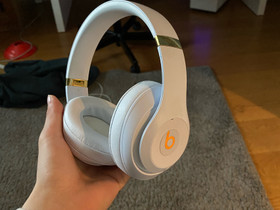 Langattomat Beats Studio3 -kuulokkeet, Audio ja musiikkilaitteet, Viihde-elektroniikka, Riihimäki, Tori.fi Langattomat Beats Studio3 -kuulokkeet, Audio ja musiikkilaitteet, Viihde-elektroniikka, Riihimäki, Tori.fi