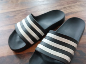 Adidas Sandaalit, Lastenvaatteet ja kengät, Helsinki, Tori.fi Adidas Sandaalit, Lastenvaatteet ja kengät, Helsinki, Tori.fi