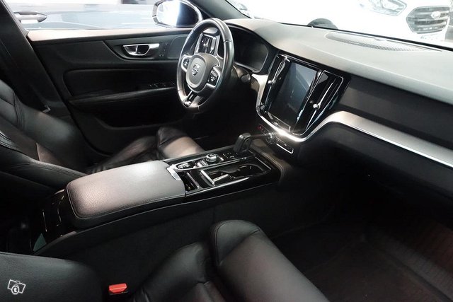 Volvo S60 23