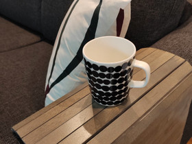 Puinen käsinojapäällinen sohvaan, Sohvat ja nojatuolit, Sisustus ja huonekalut, Alavus, Tori.fi Puinen käsinojapäällinen sohvaan, Sohvat ja nojatuolit, Sisustus ja huonekalut, Alavus, Tori.fi
