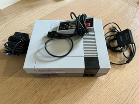 NES pelikonsoli + HDMI muunnin, Pelikonsolit ja pelaaminen, Viihde-elektroniikka, Helsinki, Tori.fi