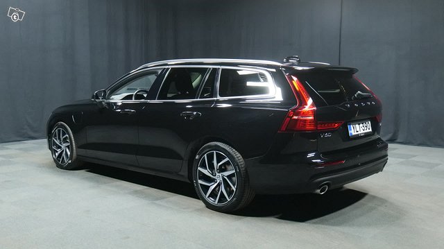 Volvo V60 4