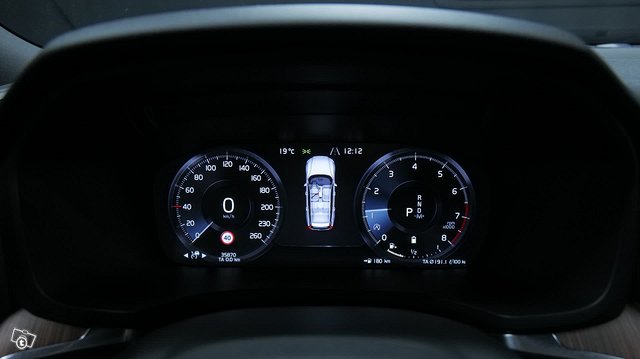 Volvo V60 5