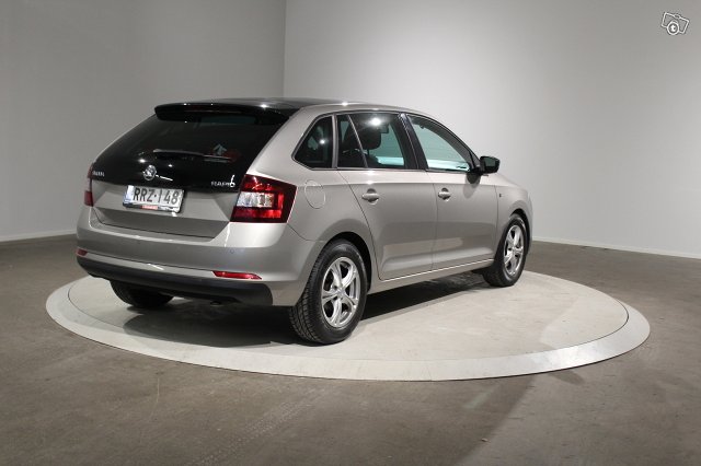 Skoda Rapid 4