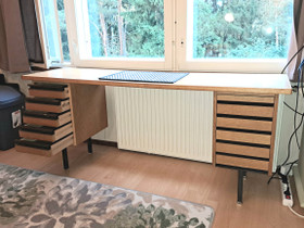 Kirjoitus/apupöytä, Pöydät ja tuolit, Sisustus ja huonekalut, Turku, Tori.fi Kirjoitus/apupöytä, Pöydät ja tuolit, Sisustus ja huonekalut, Turku, Tori.fi