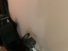 Playseat Evolution + Logitech G29, Pelikonsolit ja pelaaminen, Viihde-elektroniikka, Vantaa, Tori.fi Playseat Evolution + Logitech G29, Pelikonsolit ja pelaaminen, Viihde-elektroniikka, Vantaa, Tori.fi