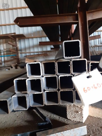 60x60x3 putkipalkkia