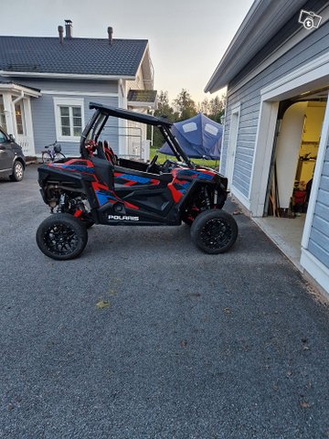 Polaris rzr 900s, kuva 1