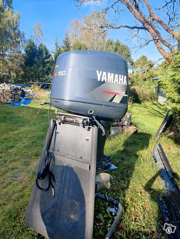 Yamaha 150 v6 2t, kuva 1