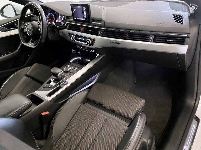 Audi A5 12