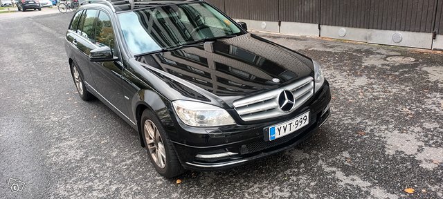 Mercedes-Benz C-sarja, kuva 1