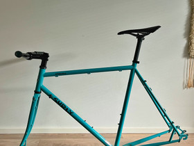 Surly Straggler 58 cm - runkosetti, Muut pyörät, Polkupyörät ja pyöräily, Turku, Tori.fi Surly Straggler 58 cm - runkosetti, Muut pyörät, Polkupyörät ja pyöräily, Turku, Tori.fi