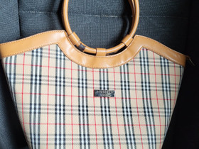 Burberry london laukku, Laukut ja hatut, Asusteet ja kellot, Espoo, Tori.fi Burberry london laukku, Laukut ja hatut, Asusteet ja kellot, Espoo, Tori.fi