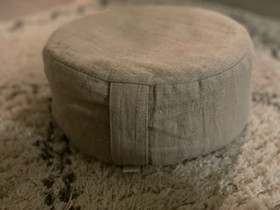 Meditaatiotyyny, Hyvinvointi ja elintarvikkeet, Terveys ja hyvinvointi, Joensuu, Tori.fi Meditaatiotyyny, Hyvinvointi ja elintarvikkeet, Terveys ja hyvinvointi, Joensuu, Tori.fi