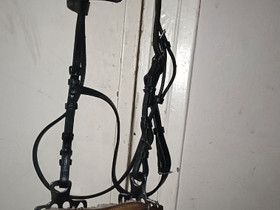 Hackamore cob, Satulat ja varusteet, Hevoset ja hevosurheilu, Varkaus, Tori.fi Hackamore cob, Satulat ja varusteet, Hevoset ja hevosurheilu, Varkaus, Tori.fi