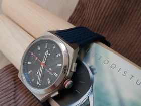 Tommy Hilfiger CONNOR blue silicone kello, Kellot ja korut, Asusteet ja kellot, Helsinki, Tori.fi Tommy Hilfiger CONNOR blue silicone kello, Kellot ja korut, Asusteet ja kellot, Helsinki, Tori.fi