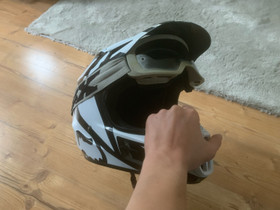 Fox v1 kypärä ja fox main ajolasit, Ajoasut, kengät ja kypärät, Mototarvikkeet ja varaosat, Jyväskylä, Tori.fi Fox v1 kypärä ja fox main ajolasit, Ajoasut, kengät ja kypärät, Mototarvikkeet ja varaosat, Jyväskylä, Tori.fi