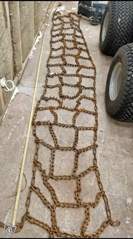 Traktorin jääketjut ( Hyvät ), kuva 1