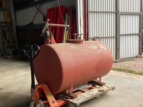 Polttoainesäiliö 900L, Lisävarusteet ja autotarvikkeet, Auton varaosat ja tarvikkeet, Janakkala, Tori.fi Polttoainesäiliö 900L, Lisävarusteet ja autotarvikkeet, Auton varaosat ja tarvikkeet, Janakkala, Tori.fi