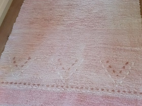 Matto koko 135 x 195 cm, Matot ja tekstiilit, Sisustus ja huonekalut, Mikkeli, Tori.fi Matto koko 135 x 195 cm, Matot ja tekstiilit, Sisustus ja huonekalut, Mikkeli, Tori.fi
