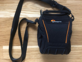 Lowepro Adventura SH-100 II kameralaukku, Valokuvaustarvikkeet, Kamerat ja valokuvaus, Espoo, Tori.fi Lowepro Adventura SH-100 II kameralaukku, Valokuvaustarvikkeet, Kamerat ja valokuvaus, Espoo, Tori.fi