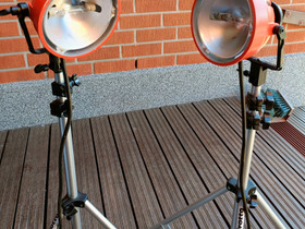 Ianebeam 800 spotit ja Manfrotto valaisinjalustat, Muu valokuvaus, Kamerat ja valokuvaus, Joensuu, Tori.fi Ianebeam 800 spotit ja Manfrotto valaisinjalustat, Muu valokuvaus, Kamerat ja valokuvaus, Joensuu, Tori.fi