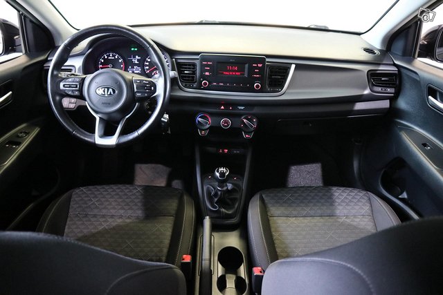 Kia Rio 11