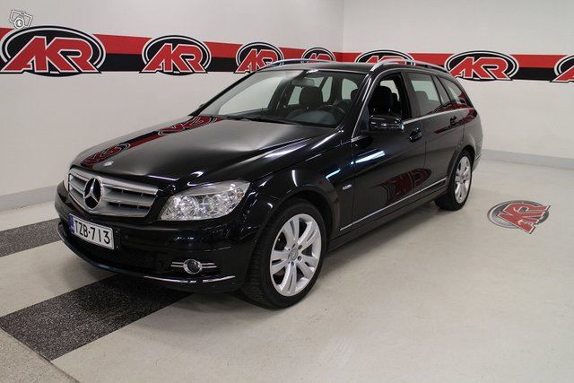 MERCEDES-BENZ C