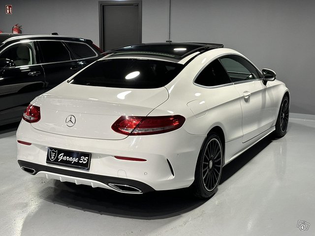 Mercedes-Benz C 7