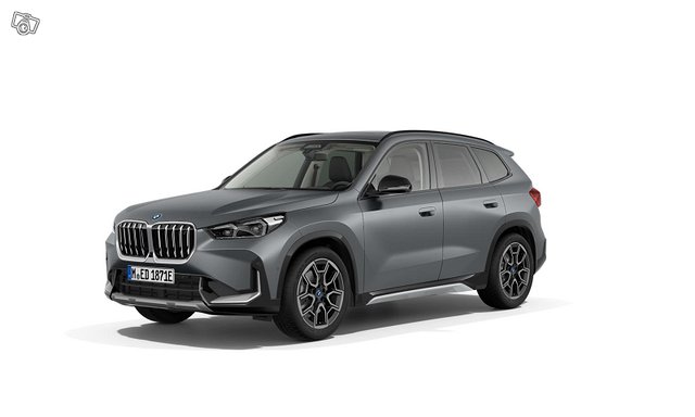 BMW IX1 2