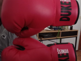 Duke fitness nyrkkeilyhanskat, Kamppailulajit, Urheilu ja ulkoilu, Ulvila, Tori.fi Duke fitness nyrkkeilyhanskat, Kamppailulajit, Urheilu ja ulkoilu, Ulvila, Tori.fi