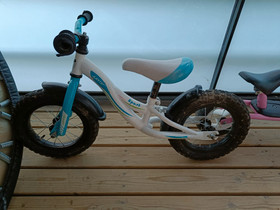 VARATTU, JONOSSA +5 Jupiter Spark potkupyörä, Lasten pyörät, Polkupyörät ja pyöräily, Espoo, Tori.fi VARATTU, JONOSSA +5 Jupiter Spark potkupyörä, Lasten pyörät, Polkupyörät ja pyöräily, Espoo, Tori.fi