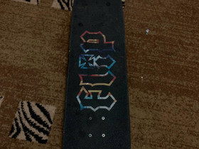 Skateboard, Liikkeille ja yrityksille, Sastamala, Tori.fi Skateboard, Liikkeille ja yrityksille, Sastamala, Tori.fi