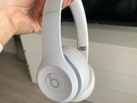 Beats solo 3, Audio ja musiikkilaitteet, Viihde-elektroniikka, Kuopio, Tori.fi Beats solo 3, Audio ja musiikkilaitteet, Viihde-elektroniikka, Kuopio, Tori.fi
