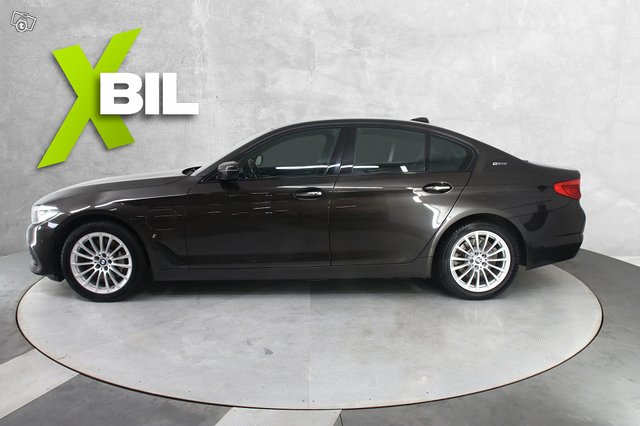 BMW 530 7