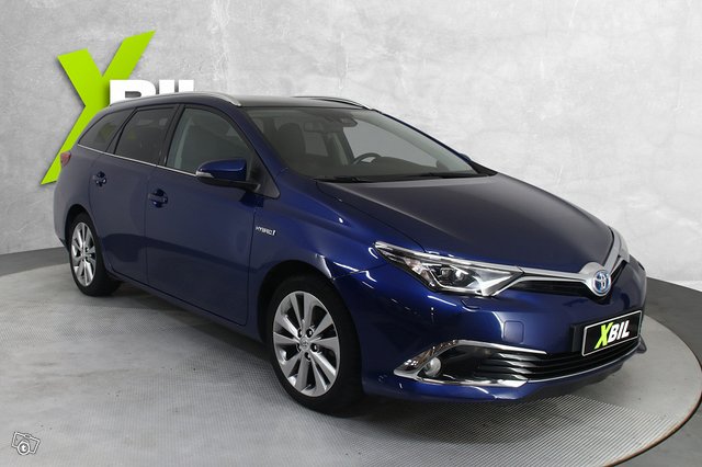 Toyota Auris 2