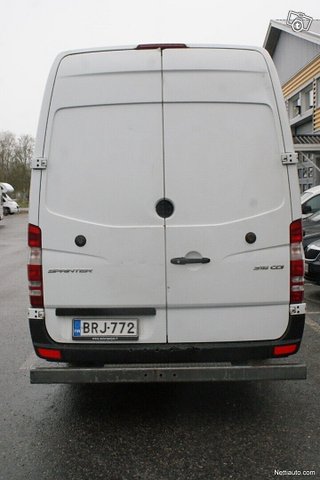 Mercedes-Benz Sprinter 5