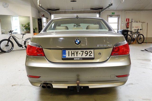BMW 525 4