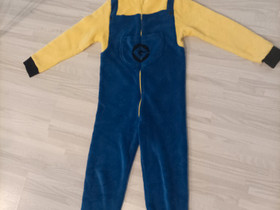 Minions puku, Lastenvaatteet ja kengät, Rovaniemi, Tori.fi Minions puku, Lastenvaatteet ja kengät, Rovaniemi, Tori.fi