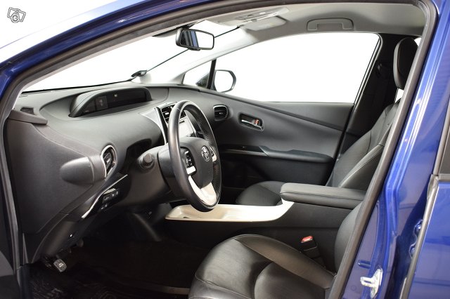 Toyota PRIUS 9