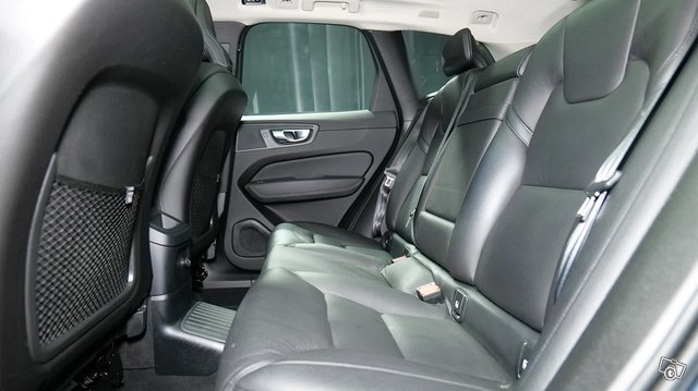 Volvo XC60 12