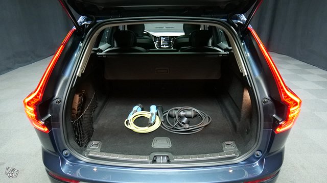 Volvo XC60 13