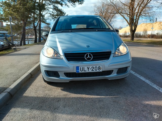 Mercedes-Benz A-sarja 6