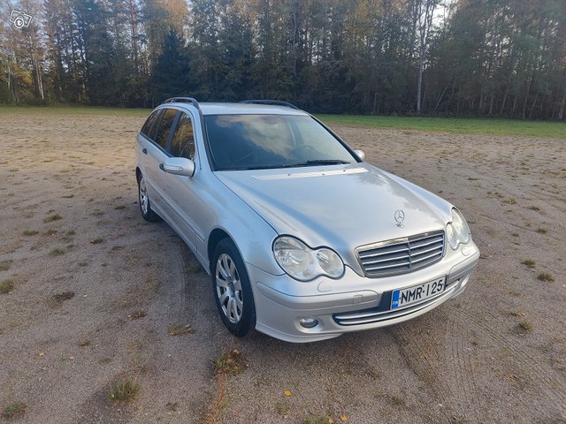 Mercedes-Benz C-sarja, kuva 1