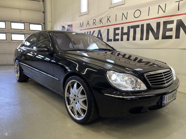 Mercedes-Benz S 4