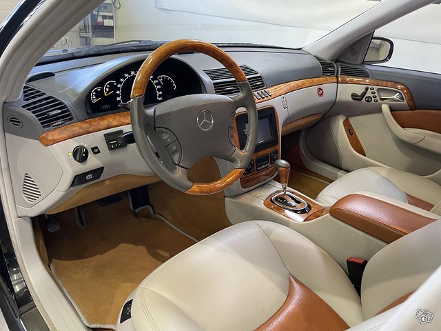 Mercedes-Benz S 7